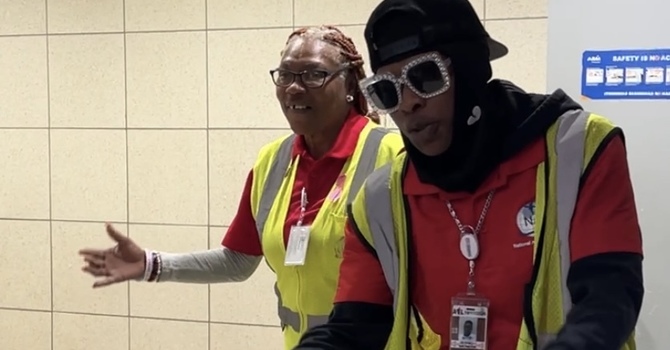 Fun in the bathroom! 